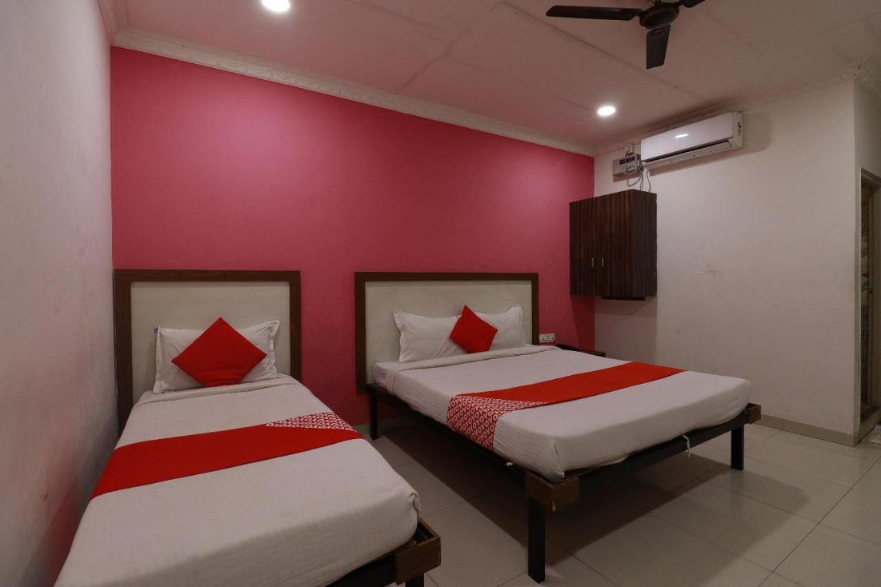 Hotel Abhimani Inn Bangalore Eksteriør billede