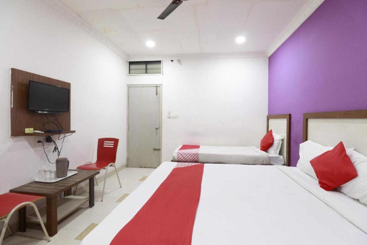 Hotel Abhimani Inn Bangalore Eksteriør billede